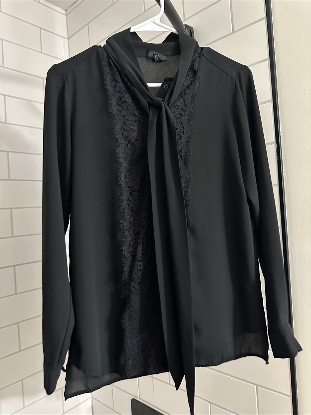 Women's Black Tie-Neck Lace-Trim Blouse
